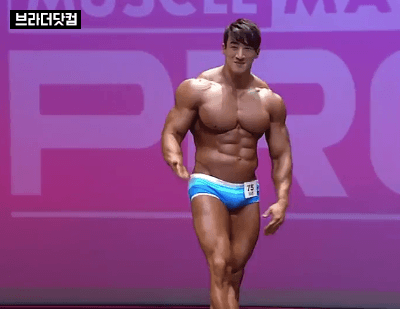 현재 일본에서 인기 한순간에 떡상해버린 징맨 황철순...JPGIF | 인스티즈