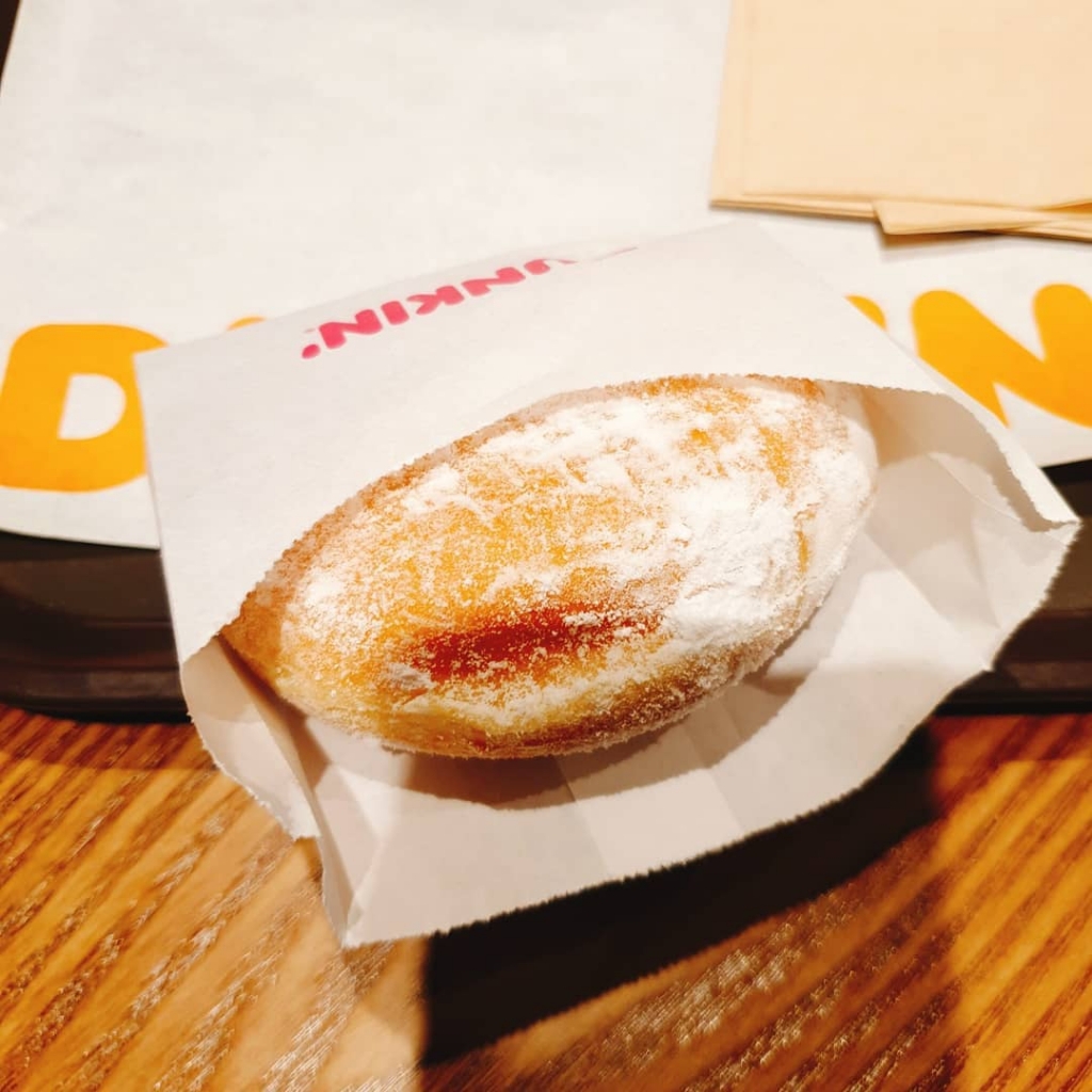 딸기쨈이 가득 차있는 던킨 스트로베리필드......jpg | 인스티즈