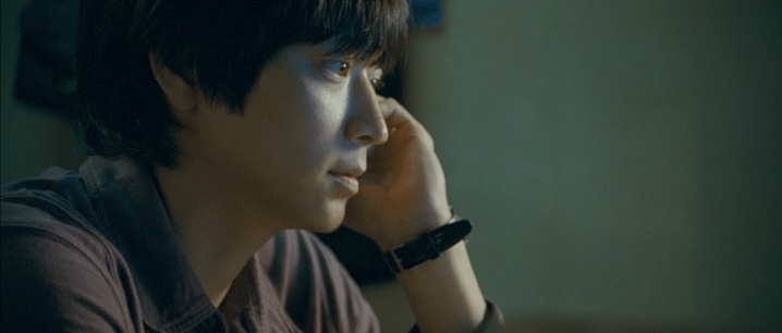 새벽에 갑자기 응급실에 나타난 강동원을 본 의사의 반응.jpgif | 인스티즈