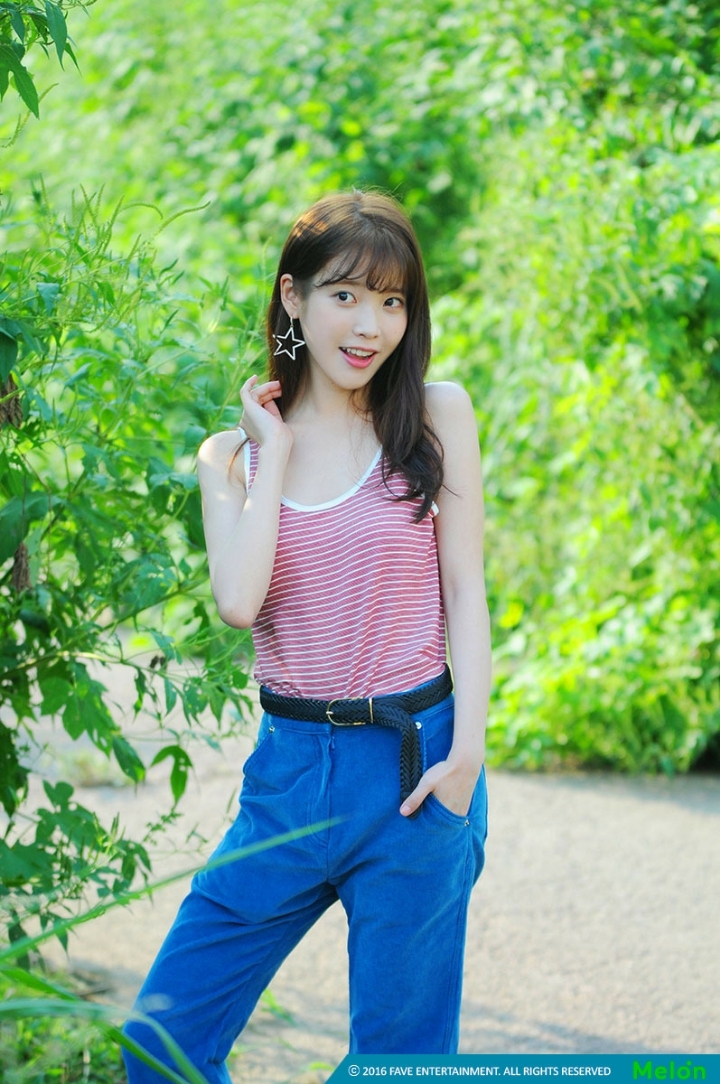 아이유 | 인스티즈