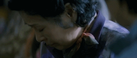 봉준호 감독의 [마더] 김혜자가 시나리오 보고 자기 죽어라 그러는 거 같았다는 연기...jpg | 인스티즈