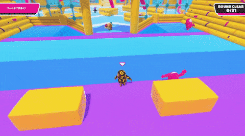 뉴비 도와주는 고인물.gif | 인스티즈