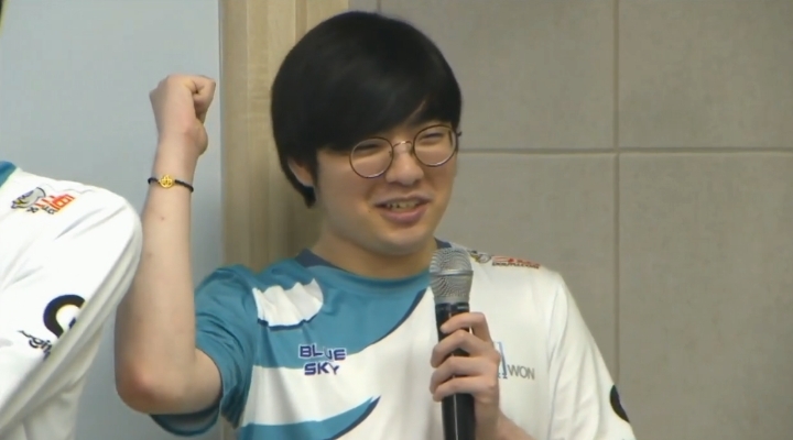 롤 프로게이머들이 보여주는 진정한 웃음..jpg | 인스티즈