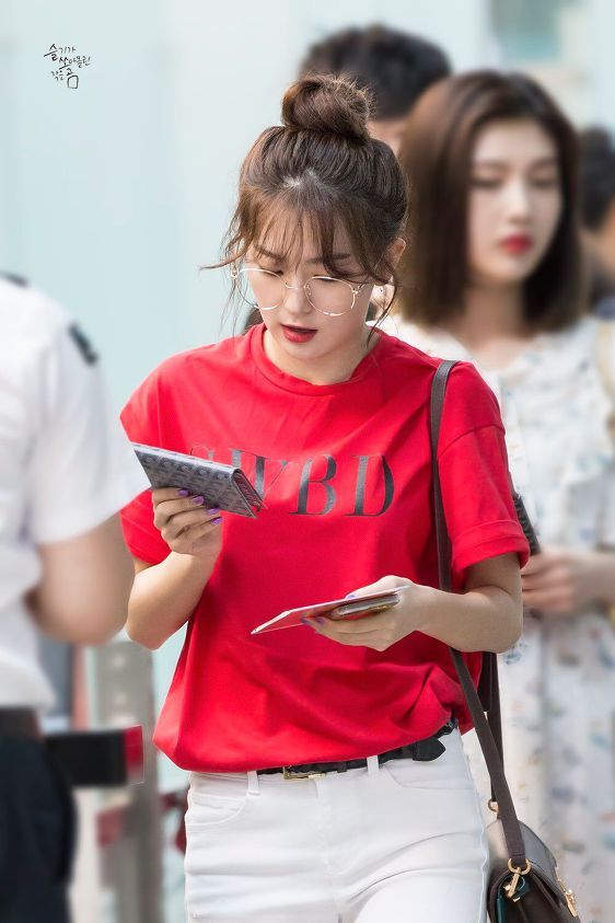 여자 아이돌 중에서 제일 옷을 잘입는 것 같은 사람 | 인스티즈