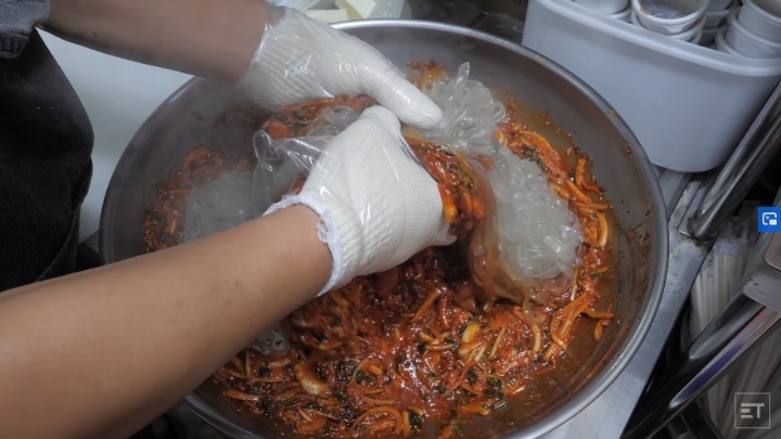 첨보는 한국 음식ㄷㄷㄷㄷ.jpg | 인스티즈