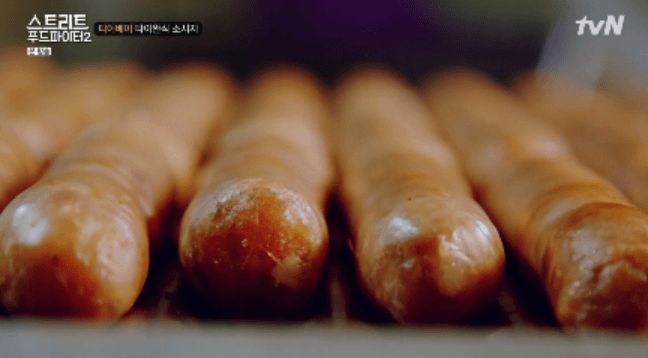 백종원이 극찬한 대만의 소시지 가게.gif | 인스티즈