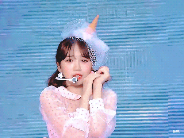 표정이 다양한 아이즈원 김채원 | 인스티즈