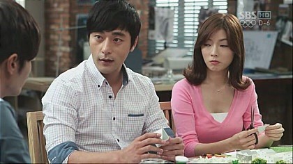 실제로 보면 장동건과 세리자와 느낌 난다는 배우 | 인스티즈