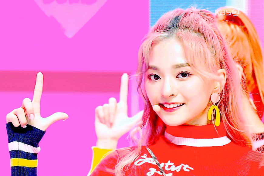 주말마다 찾아오는 프로미스나인 이나경🐥 (a.k.a 나꼬) 랜덤짤.ver | 인스티즈