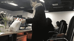편안한 컴퓨터 본체청소 .gif | 인스티즈