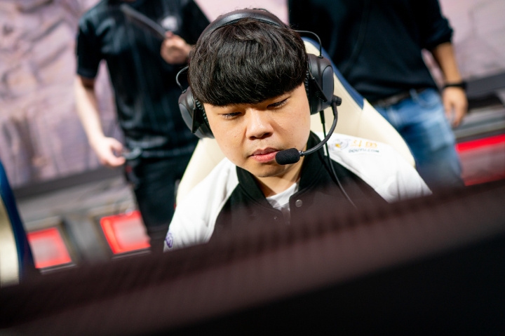 2019 롤드컵 우승팀 FPX VS LCK 올스타 승자는? | 인스티즈