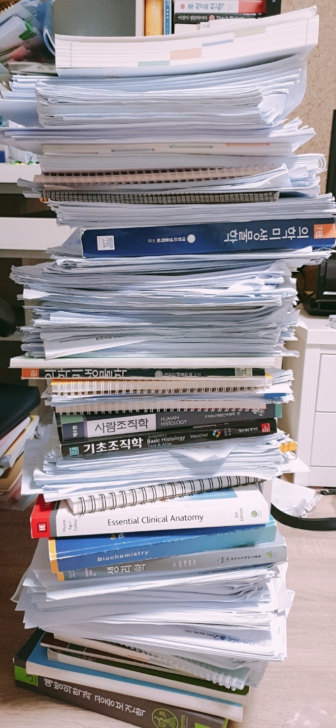 의대 보내줘도 중간에 포기하고 나오는사람이 많을 이유 | 인스티즈