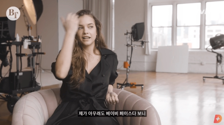 [ㅇㅎ] 바바라 팔빈 : 나는 NO와이어 브라를 좋아해 | 인스티즈