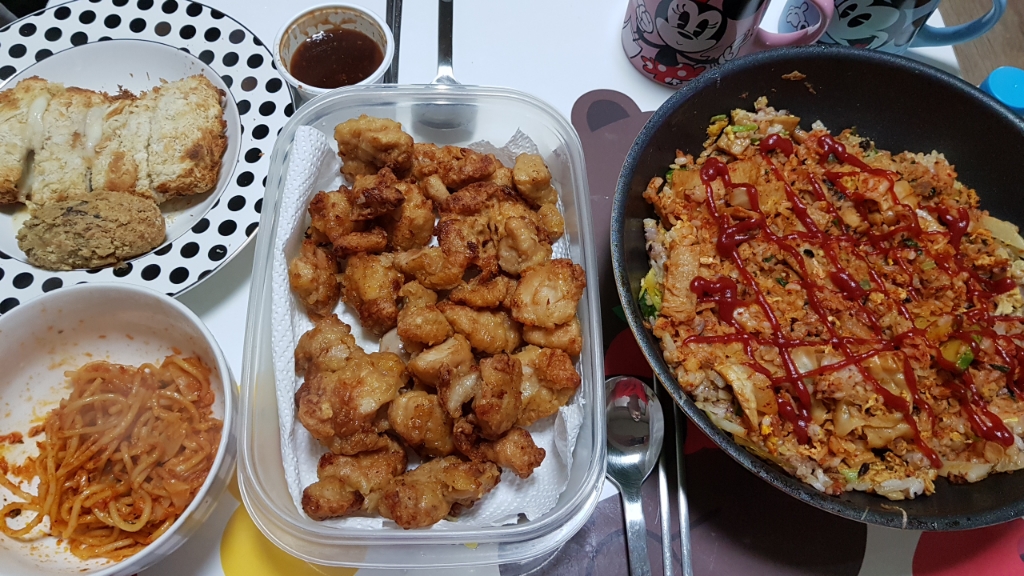 ㄹㅇ 현실적인 자취 밥상 | 인스티즈