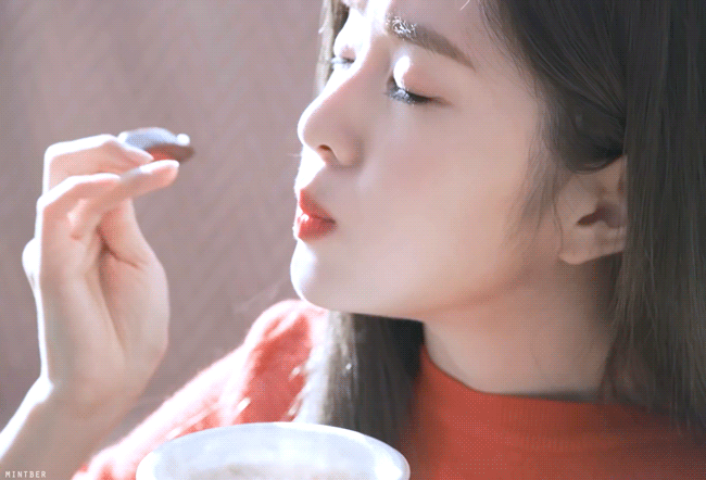 아무리 이뻐도 입냄새가 시궁창이면 만날 수 없다. vs 상관없다 | 인스티즈