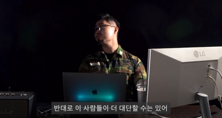 UDT 출신 유튜버가 리뷰하는 가짜사나이 시즌 2 | 인스티즈