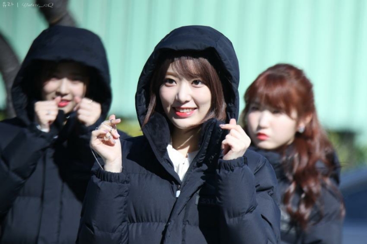 아이즈원 미야와키 사쿠라 랜덤짤 42 | 인스티즈