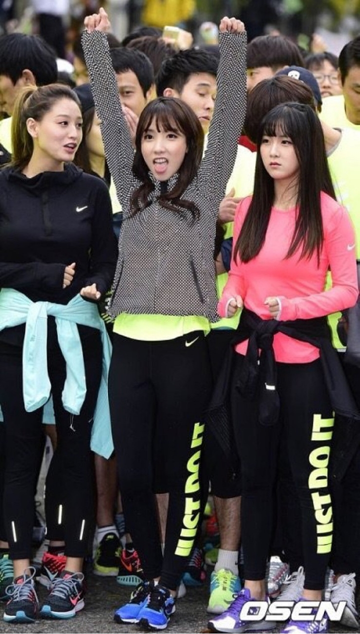 합성이다 아니다로 의견 갈렸던 지숙 사진.jpg | 인스티즈