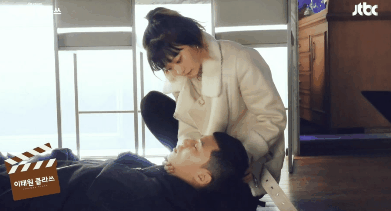 그 뽀뽀 한 번 해보세요.gif | 인스티즈