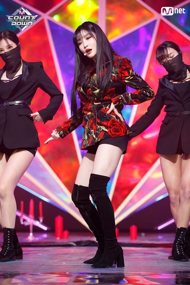 앞머리있는 청하 | 인스티즈