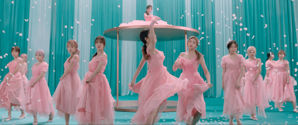 꽃 컨셉에 정점을 찍은 아이즈원 gif | 인스티즈