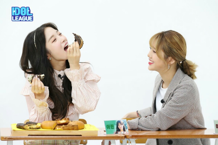 오마이걸 아이돌리그 현장 비하인드.jpg | 인스티즈