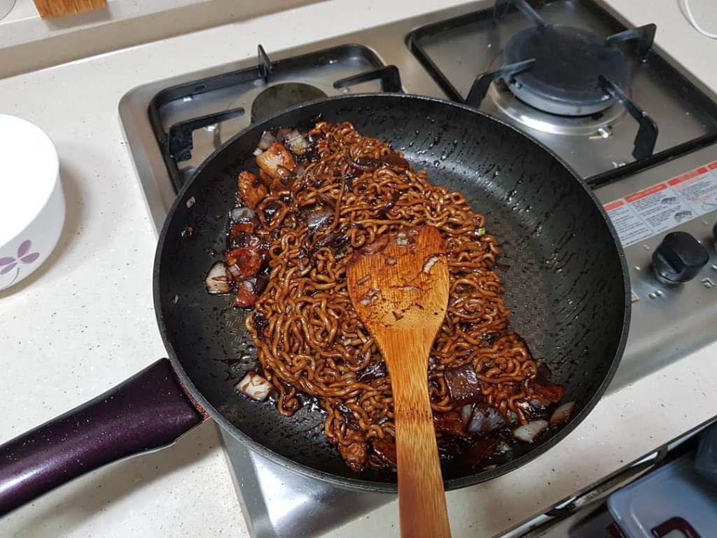 은근 매니아층이 있다는 짜짜로니....jpg | 인스티즈