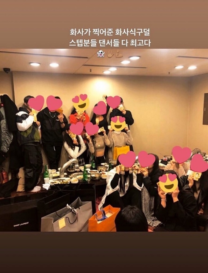 마마무 화사가 같이 활동하는 댄서팀에게 쏜 선물.jpg | 인스티즈