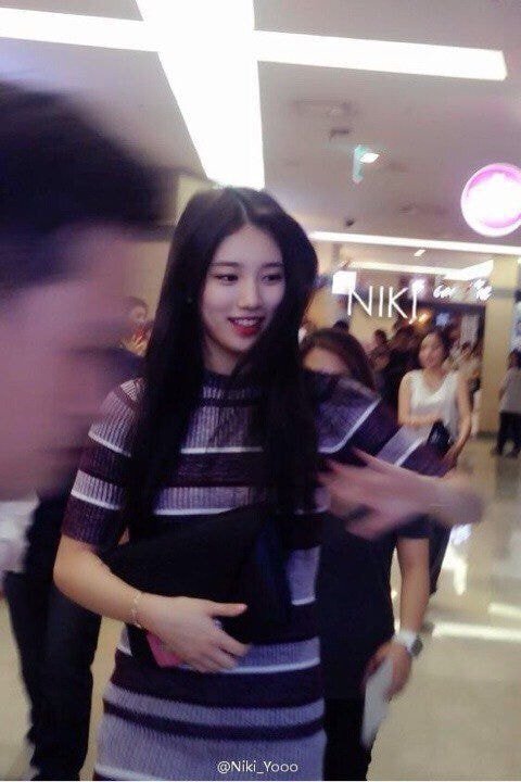 폰카로 찍은 수지 실물 | 인스티즈