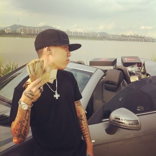 무대나와서 팔굽혀펴기만해도 쇼미더머니 우승가능하다 vs 그정돈아니다 | 인스티즈