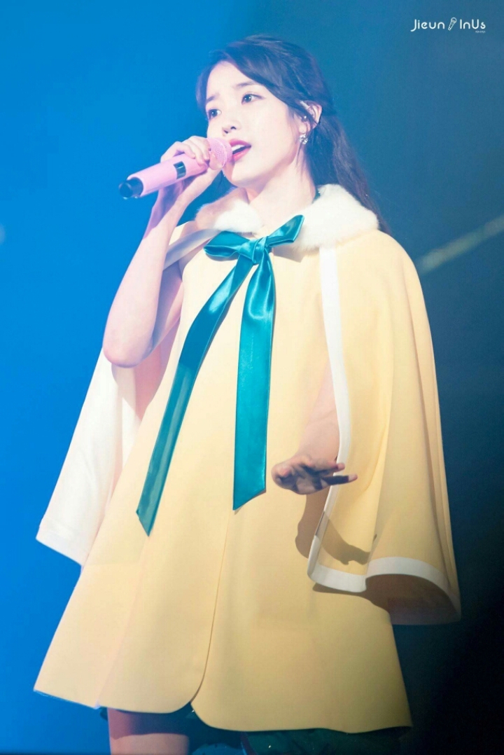 아이유 | 인스티즈