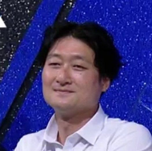 영장실질검사 마친 CJ 국장과 함께 사진에 찍힌 스타쉽 엔터 부사장 김강효 | 인스티즈