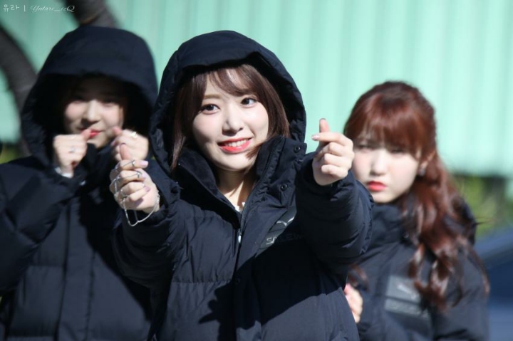 아이즈원 미야와키 사쿠라 랜덤짤 42 | 인스티즈