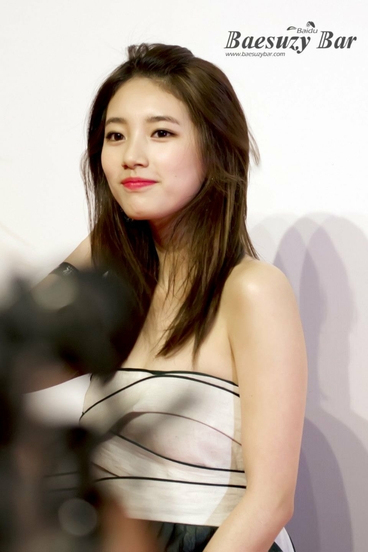 종종 "수지 립스틱 덜 바른거야?"라는 소리를 듣는 수지 입술 | 인스티즈