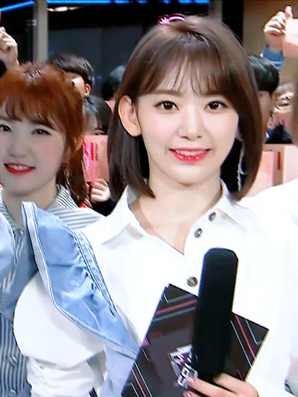 오늘자 엠카운트다운 아이즈원 사쿠라.gif | 인스티즈