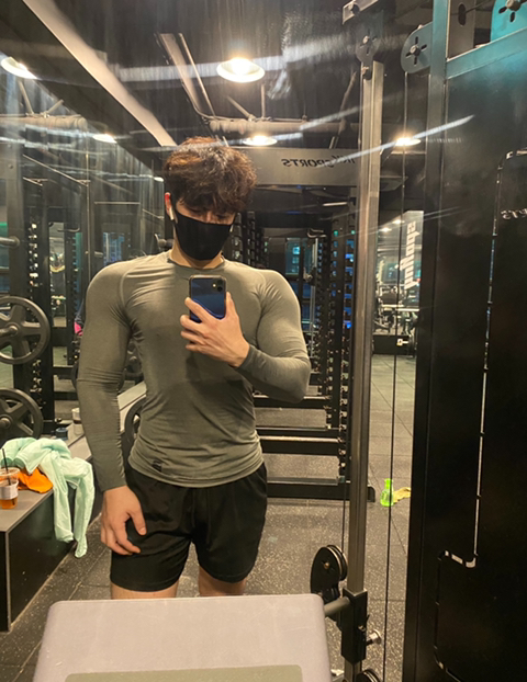 어좁이로 20년 가까이 살아온 남자의 변화 | 인스티즈