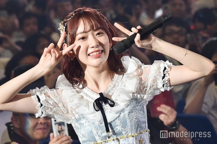 아직도 한국에서 데뷔한게 믿기지않은 친구 .jpgif | 인스티즈