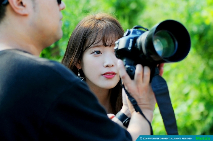 아이유 | 인스티즈