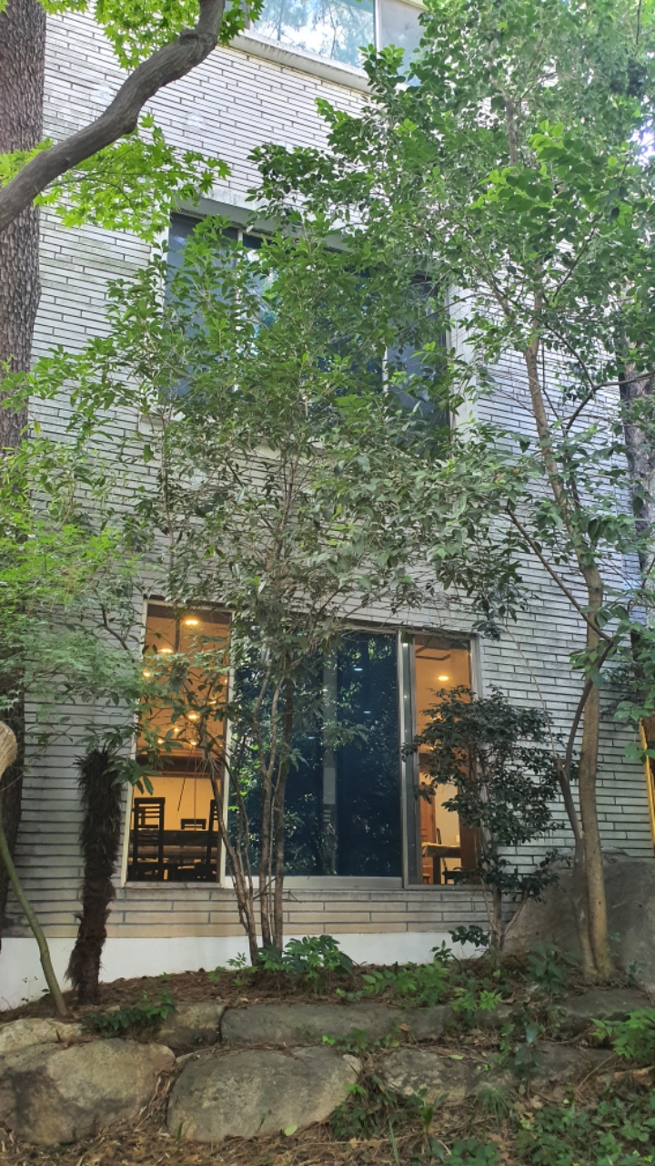 부산 데이트코스 고즈넉한 분위기의 정원이 있는 한정식집 | 인스티즈