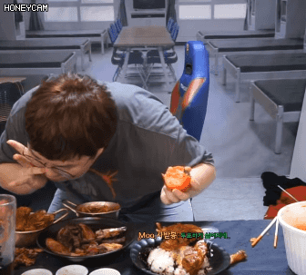 남 먹는거보고 대리만족 느끼는 BJ봉준 GIF | 인스티즈