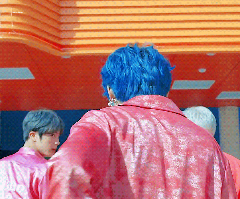 방탄소년단 뷔로 보는 머리색깔 | 인스티즈
