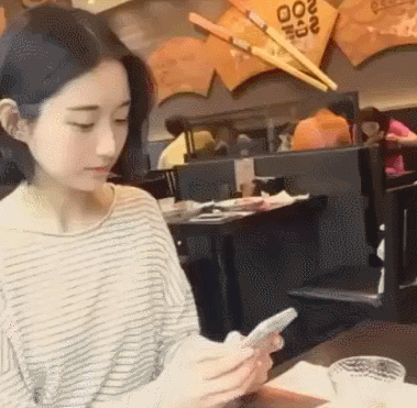 여자들이 좋아하는 장난.gif | 인스티즈