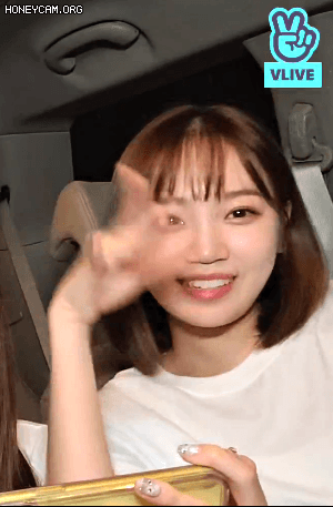 표정이 다양한 아이즈원 김채원.gif | 인스티즈