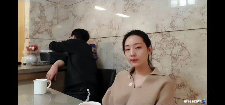 아빠한테 맨날 맞고사는 딸 | 인스티즈