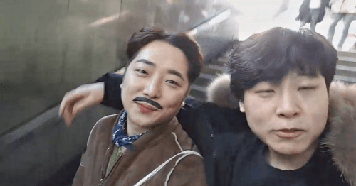 아프리카에 출연한 프레디 머큐리 GIF | 인스티즈