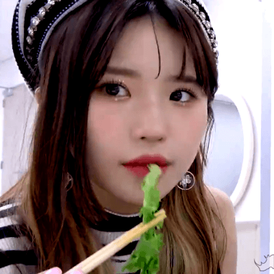 프로미스나인 송하영.gif | 인스티즈