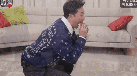 전광렬 아저씨 선임 몰래 크림빵 먹는 이등병 연기 해주세요!.gif | 인스티즈