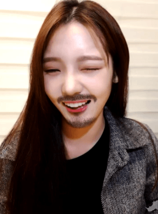 오늘은 프로미스나인 노지선의 생일입니다.gif | 인스티즈