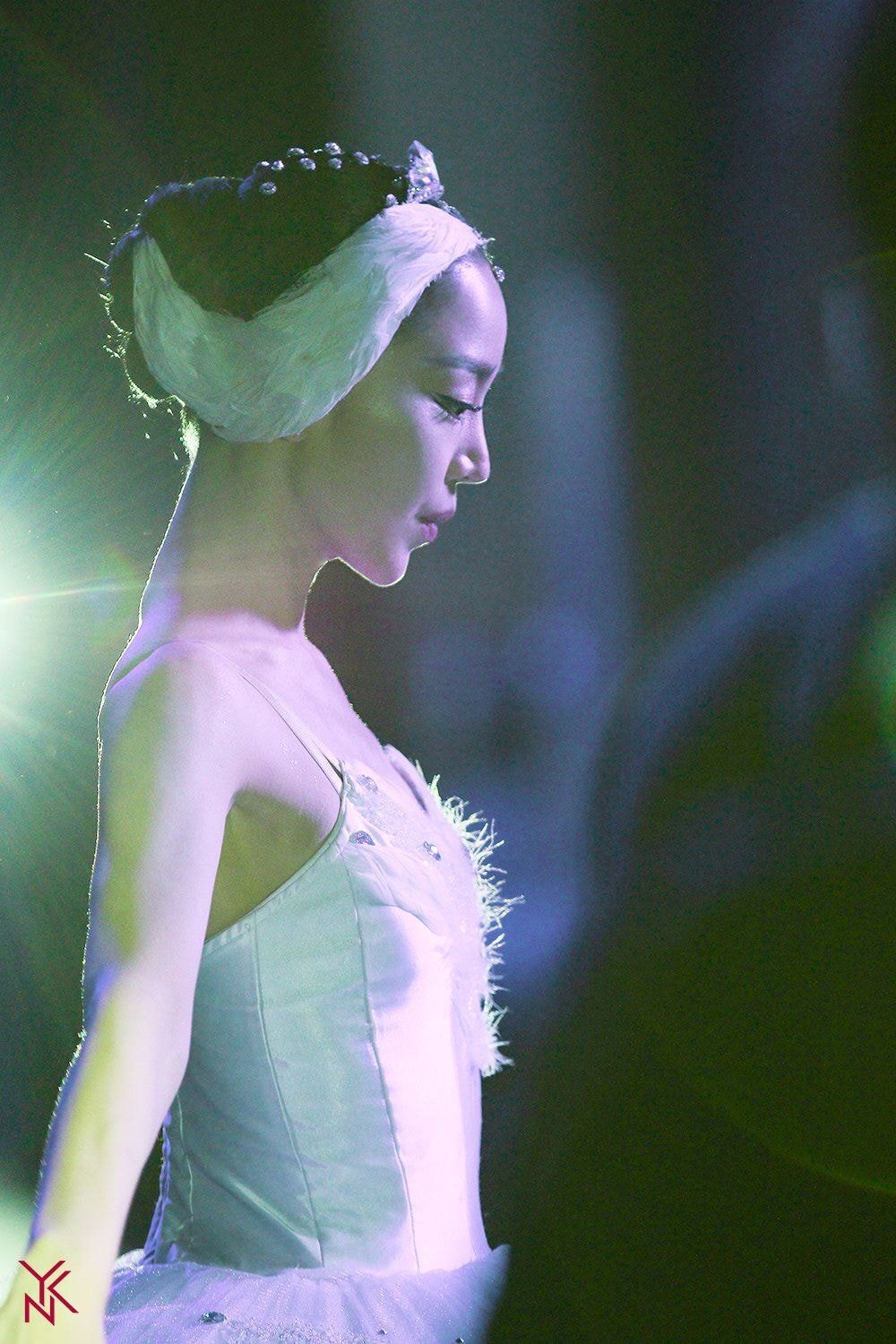 아이돌 찍덕이 입사해서 사진 찍는것 같은 신혜선 소속사 공식 사진들.jpg | 인스티즈