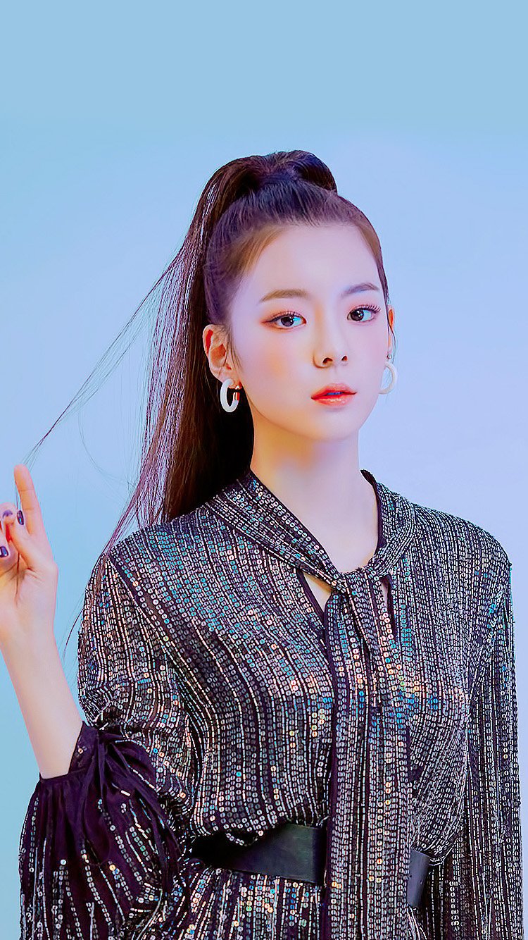 순둥순둥해보이는 ITZY 리아.gif | 인스티즈